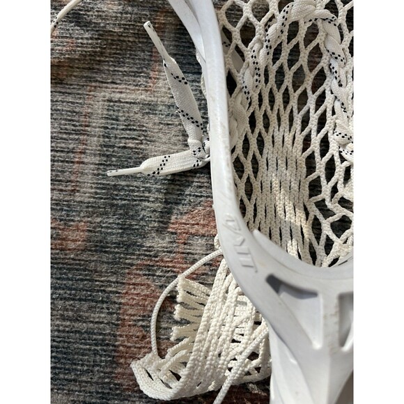 Gait Thrust Lacrosse Head Gait Thrust Shaft Complete Lacrosse Stick Excellent - Picture 4 of 12